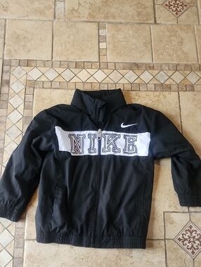 Nike Kids' Black and White Zip-Up Jacket